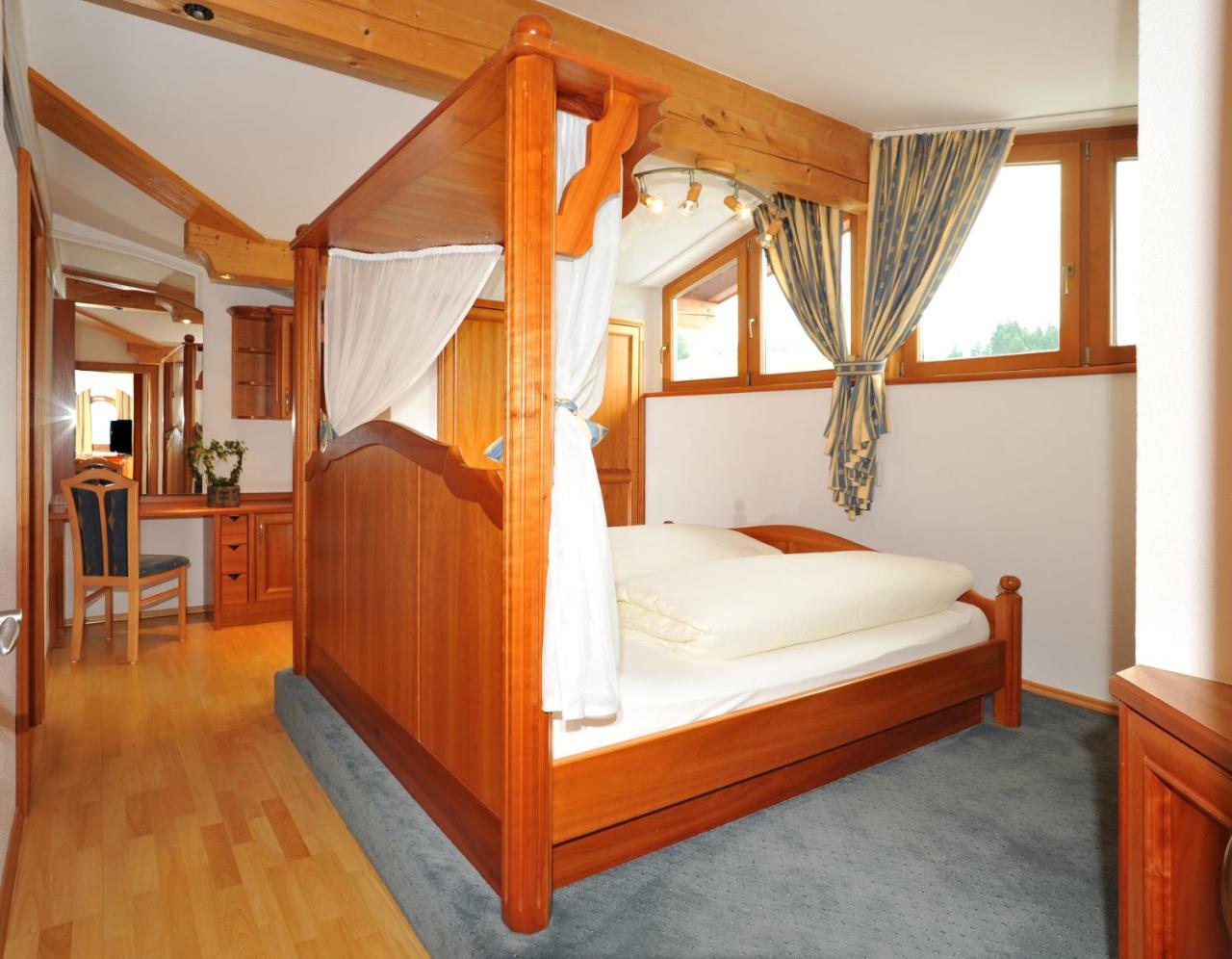 Apartments Tirolerhaus Kössen Zewnętrze zdjęcie